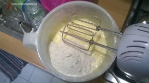 ciambella bicolore alla banana